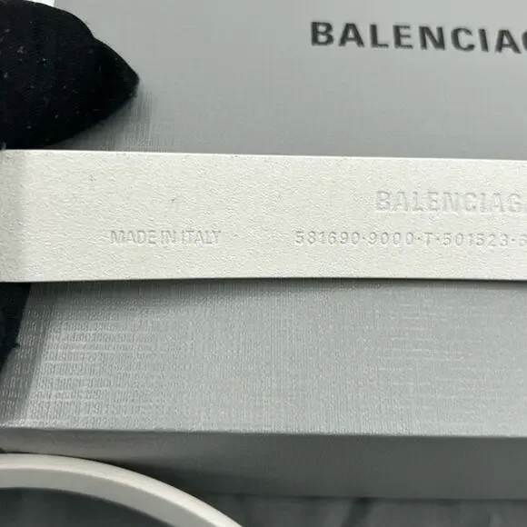 Women\'s Balenciaga BB white leather belt size 65 cm/26 inches made in Italy Balenciaga White Leather Logo Belt Size XS Int main image 3